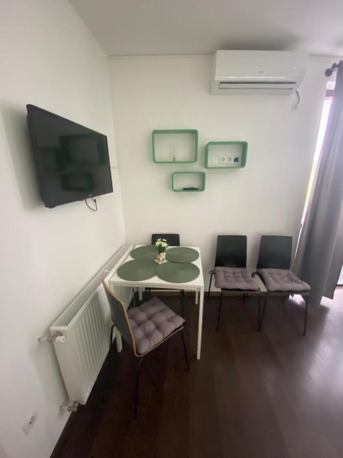 Lexi Classic Apartman Hajdúszoboszló Extérieur photo